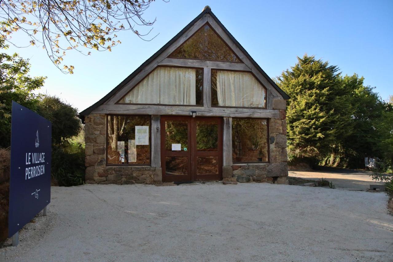 Camping maeva Respire Le Village Perrosien Esterno foto