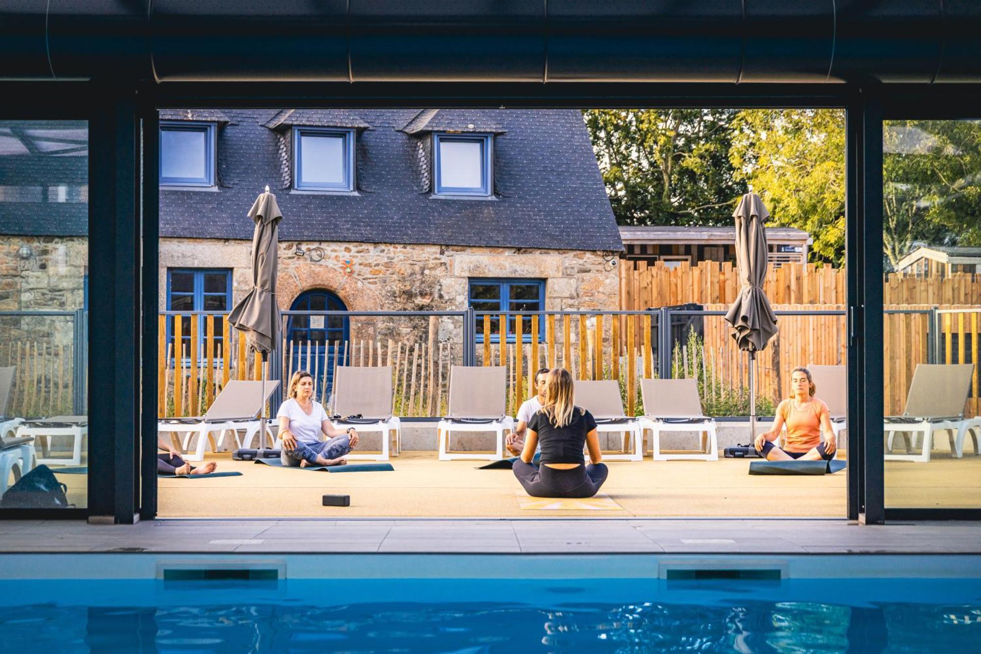 Camping maeva Respire Le Village Perrosien Esterno foto