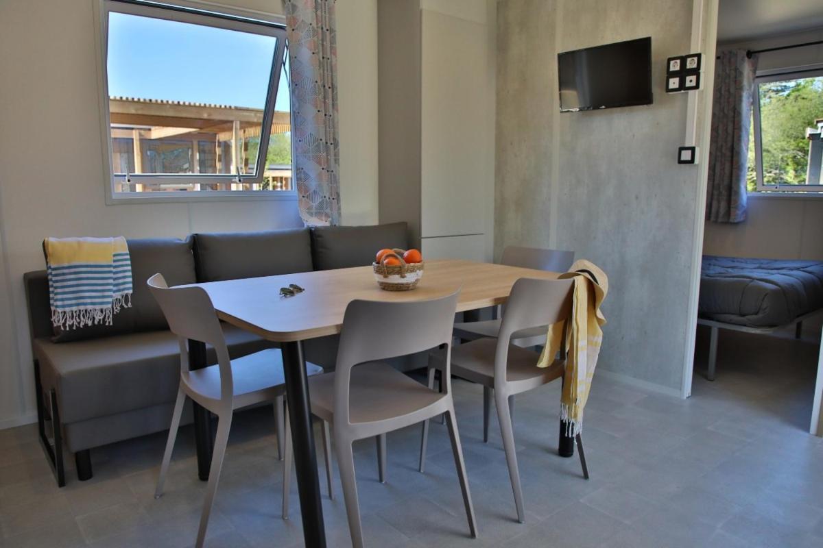Camping maeva Respire Le Village Perrosien Esterno foto