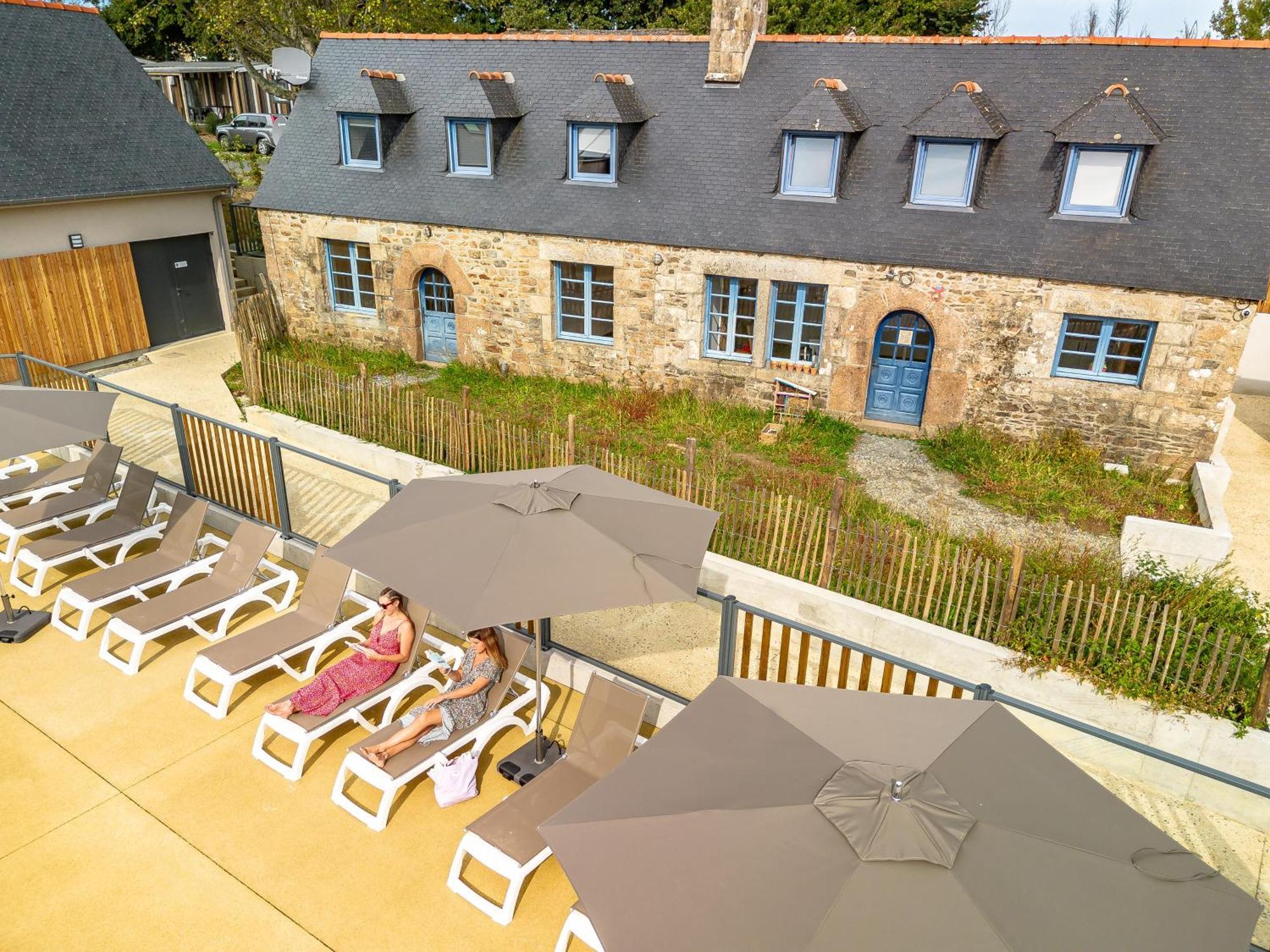 Camping maeva Respire Le Village Perrosien Esterno foto